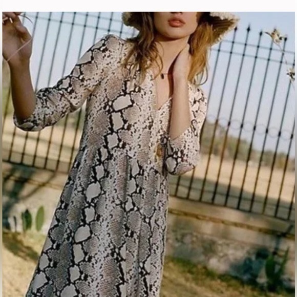 Anthropologie ** Maeve Juno snakeskin baby doll shift dress - Picture 1 of 5